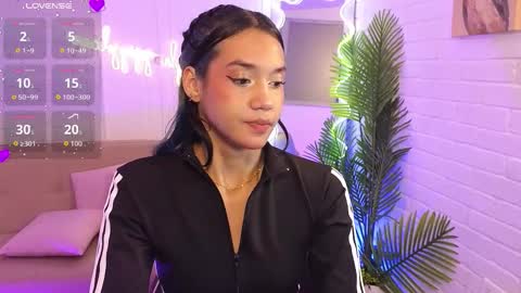 Snapshot of artemiss_tay chatting on October 18, 7:14 pm artemiss_tay online show from October 18, 7:14 pm