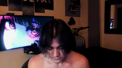 I AM HERE online show from April 25, 1:30 am