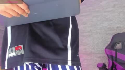 Snapshot of arthurcox_ chatting on September 23, 6:22 pm arthurcox_ online show from September 23, 6:22 pm