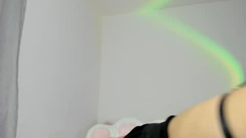 Lenna online show from November 27, 2:35 am