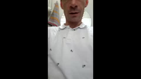 Snapshot of artii_sperm_shot chatting on April 12, 11:32 pm artii_sperm_shot online show from April 12, 11:32 pm