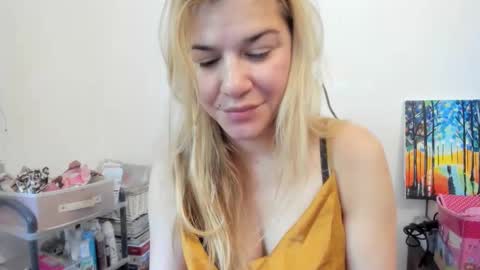 MIA online show from October 28, 8:29 am