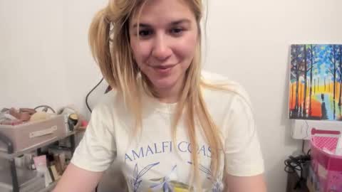 MIA online show from November 10, 11:48 pm