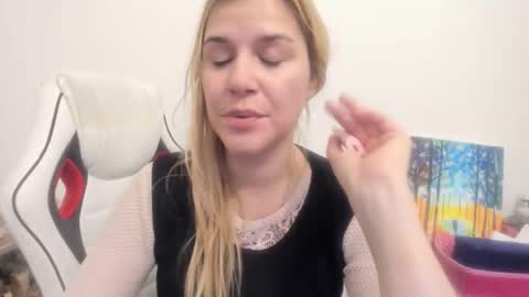 MIA online show from November 17, 6:46 pm