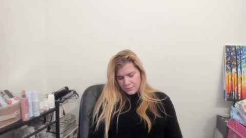 MIA online show from December 21, 12:12 pm