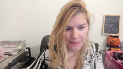 MIA online show from March 30, 10:16 am