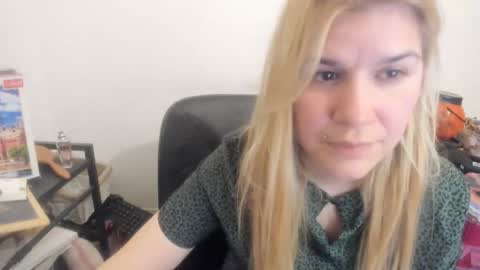 MIA online show from April 19, 6:10 pm