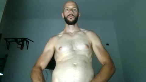 Snapshot of artur833 chatting on June 28, 8:59 pm artur833 online show from June 28, 8:59 pm