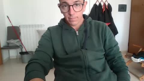 Snapshot of arturpaulval chatting on November 29, 11:57 am arturpaulval online show from November 29, 11:57 am