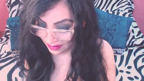 Snapshot of ary_z chatting on September 11, 9:59 pm Ary online show from September 11, 9:59 pm
