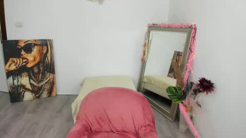 Arya online show from November 23, 7:02 pm