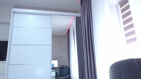 AryanAian1 online show from November 20, 9:09 am