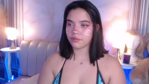 Snapshot of arybutty chatting on March 9, 10:30 pm Ary online show from March 9, 10:30 pm