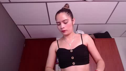 Snapshot of arygreey7 chatting on September 24, 8:34 pm ximena online show from September 24, 8:34 pm