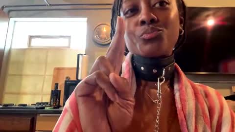 Snapshot of aryka3333 chatting on January 29, 5:24 pm Aryka online show from January 29, 5:24 pm