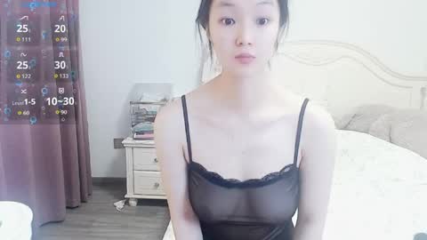 Snapshot of arylia_3 chatting on May 15, 3:46 am Lily online show from May 15, 3:46 am