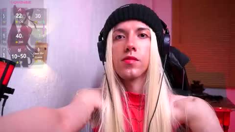 Asami online show from March 9, 10:25 pm