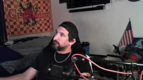 devilPup75 online show from October 12, 1:54 pm