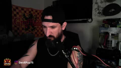 devilPup75 online show from March 30, 3:07 am
