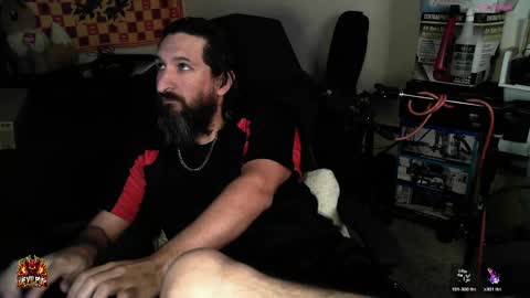 devilPup75 online show from April 18, 7:58 pm