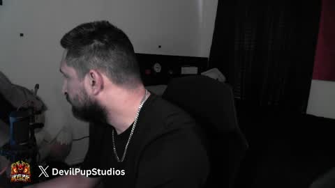 devilPup75 online show from June 8, 3:01 pm