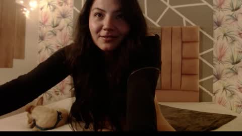 Snapshot of asaray_t chatting on November 3, 5:47 pm Saray online show from November 3, 5:47 pm