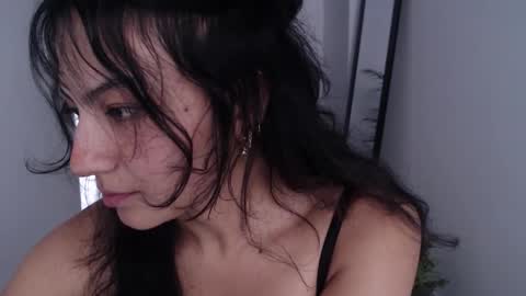 Saray online show from February 27, 8:42 pm