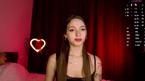 Snapshot of ash__care chatting on July 24, 7:12 pm Alice online show from July 24, 7:12 pm