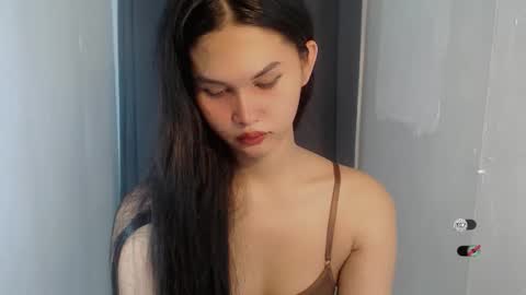 Snapshot of ash_sexdoll chatting on February 16, 5:36 am ASH online show from February 16, 5:36 am