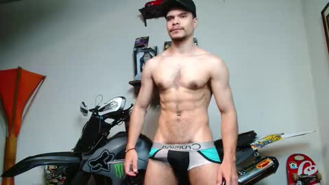 ash_wingrant online show from November 24, 11:37 pm