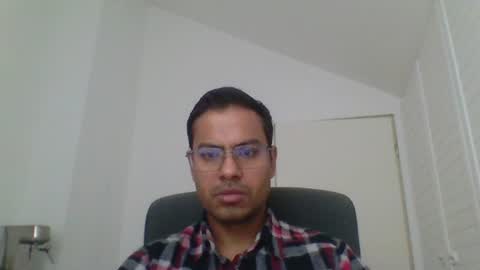 Snapshot of asharma1984xyz chatting on June 10, 6:34 am asharma1984xyz online show from June 10, 6:34 am