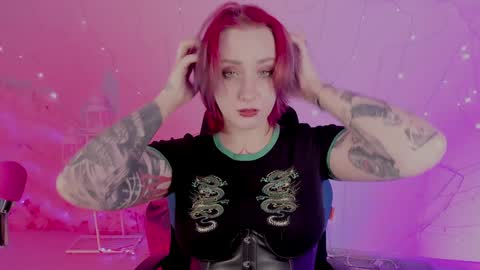 AshleyAshe  online show from December 8, 8:04 pm