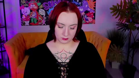AshleyAshe  online show from December 14, 8:18 pm