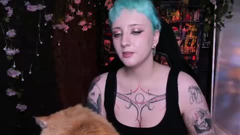 Snapshot of asheluck chatting on July 18, 6:50 am AshleyAshe online show from July 18, 6:50 am