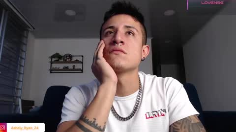 Ashley And Ryan  online show from March 8, 10:57 pm