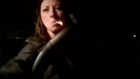 Snapshot of ashelynngrey1986 chatting on December 9, 5:40 am Ashelynn Grey online show from December 9, 5:40 am