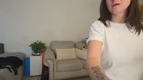 Snapshot of ashelynngrey1986 chatting on January 21, 11:13 am Ashelynn Grey online show from January 21, 11:13 am