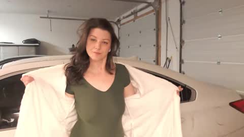 Snapshot of ashelynngrey1986 chatting on February 13, 6:52 am Ashelynn Grey online show from February 13, 6:52 am