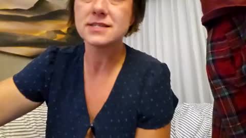 Snapshot of ashelynngrey1986 chatting on October 5, 11:24 pm Ashelynn Grey online show from October 5, 11:24 pm