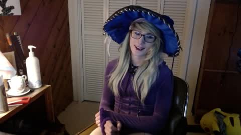 Snapshot of ashethegengar chatting on February 28, 7:26 pm Ashley Scarlett online show from February 28, 7:26 pm
