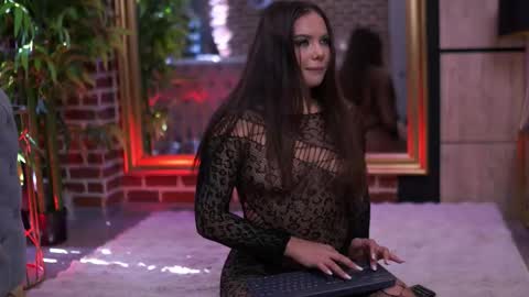 Ashley online show from April 20, 9:34 am