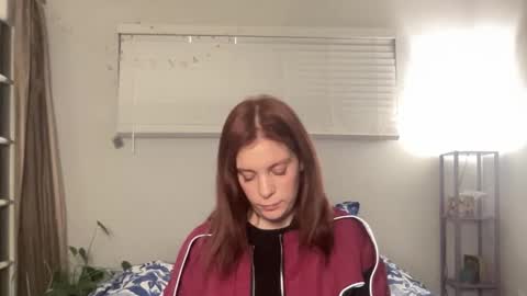 Snapshot of ashleebby818 chatting on February 26, 3:05 am Ashlee online show from February 26, 3:05 am