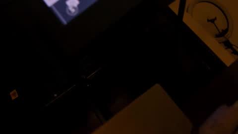 Snapshot of ashleey_sweet_ chatting on February 9, 6:01 am ASHLEY online show from February 9, 6:01 am