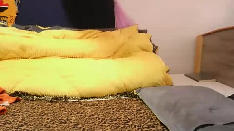 Snapshot of ashlery_ chatting on November 4, 5:17 am ashlery online show from November 4, 5:17 am