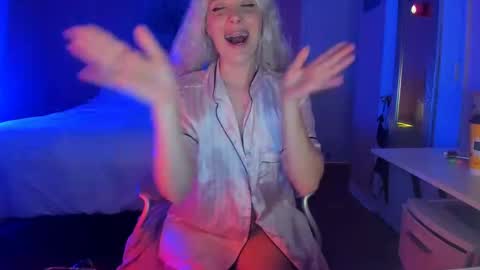 Snapshot of ashley_57 chatting on October 9, 11:36 pm Ashley online show from October 9, 11:36 pm