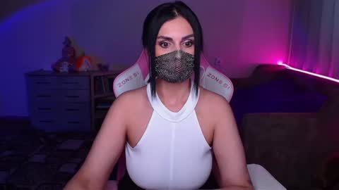 Snapshot of ashley__cooper__ chatting on February 11, 7:23 am   Yasmina   online show from February 11, 7:23 am