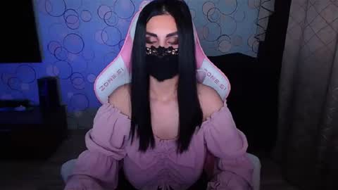   Yasmina   online show from November 27, 5:09 am