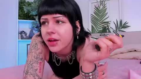 Ashley online show from July 25, 8:01 am
