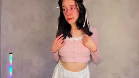 ashley_barnes online show from February 13, 8:06 am