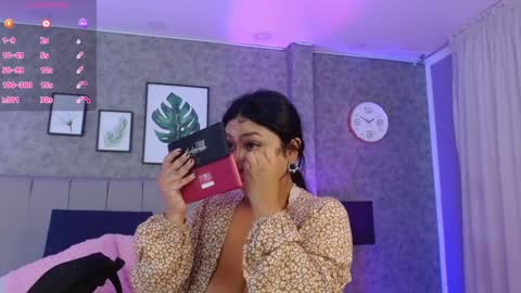 Snapshot of ashley_bruche chatting on January 7, 12:20 pm Ashleyy online show from January 7, 12:20 pm